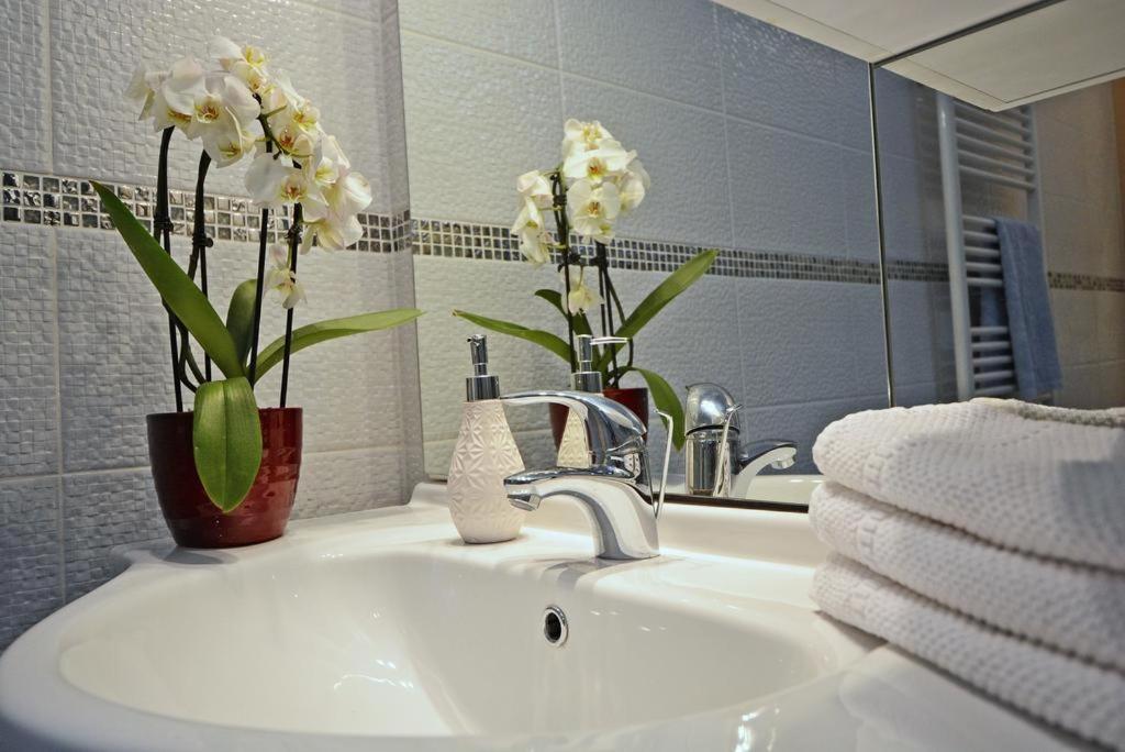 Royale Apartment Budapest Luaran gambar