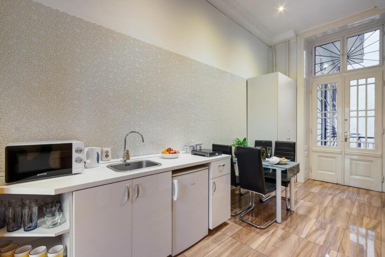 Royale Apartment Budapest Luaran gambar